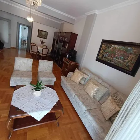 Mama΄s Apartment Kavala