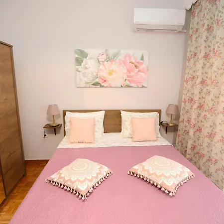 Apartament Mama΄s Kavala