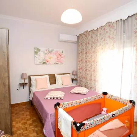 Mama΄s Apartament Kavala