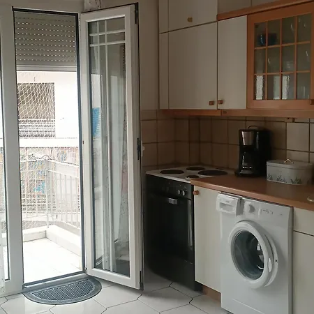 アパート Mama΄s カヴァラ