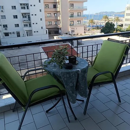 アパート Mama΄s カヴァラ